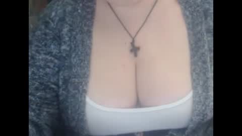Snapshot of miamimistress chatting on 02/07/25, 10:19 maya online show from 02/07/25, 10:19