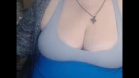 Snapshot of miamimistress chatting on 02/08/25, 03:53 maya online show from 02/08/25, 03:53