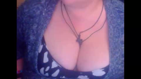 maya online show from 10/21/25, 07:14