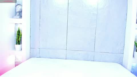 Mia Mistrex online show from 09/25/25, 04:38