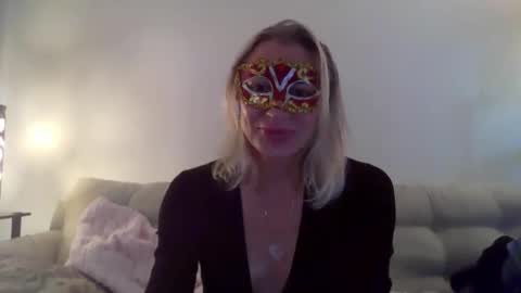 miamitransgirl305 online show from 03/29/26, 08:31