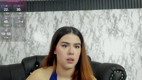 Snapshot of miamontoya chatting on 01/23/25, 12:09 Mia   -5 7001400 Follow  online show from 01/23/25, 12:09