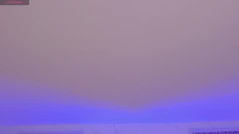 Snapshot of miamontoya chatting on 10/07/25, 01:08 Mia   -5 7001400 Follow  online show from 10/07/25, 01:08