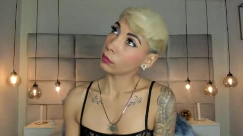 Snapshot of miamorgann chatting on 12/26/24, 11:54 Mia Morgann online show from 12/26/24, 11:54
