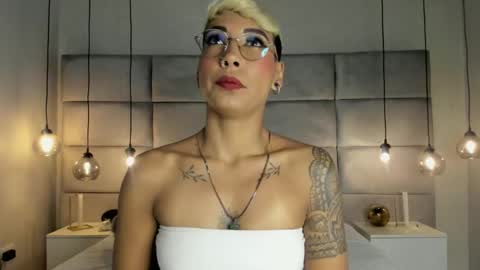 Snapshot of miamorgann chatting on 01/29/25, 12:02 Mia Morgann online show from 01/29/25, 12:02