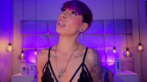 Snapshot of miamorgann chatting on 09/17/25, 12:40 Mia Morgann online show from 09/17/25, 12:40