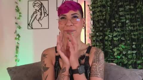 Mia Morgann online show from 02/10/26, 01:59