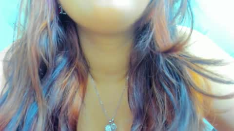 Snapshot of mianoirr chatting on 02/26/26, 08:41 Mia online show from 02/26/26, 08:41