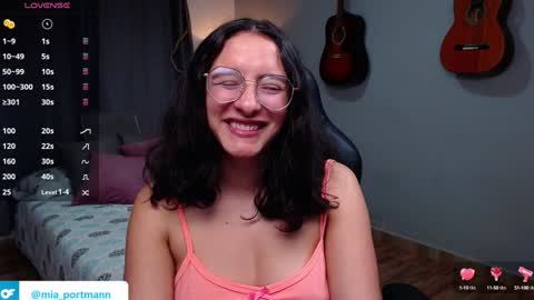 Snapshot of miaportman chatting on 12/09/24, 03:11 MIAPORTMANN online show from 12/09/24, 03:11