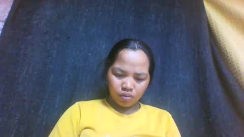 Snapshot of miarii chatting on 06/19/26, 04:17 miarii online show from 06/19/26, 04:17