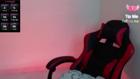 Snapshot of miarobinn_ chatting on 11/21/25, 06:34 miarobinn_ online show from 11/21/25, 06:34