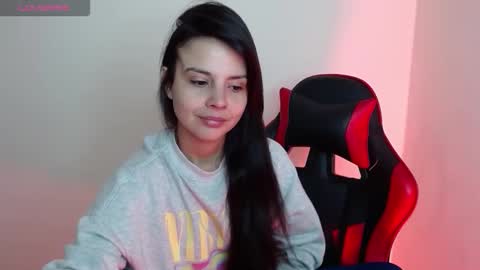 Snapshot of miarobinn_ chatting on 02/08/26, 11:24 miarobinn_ online show from 02/08/26, 11:24