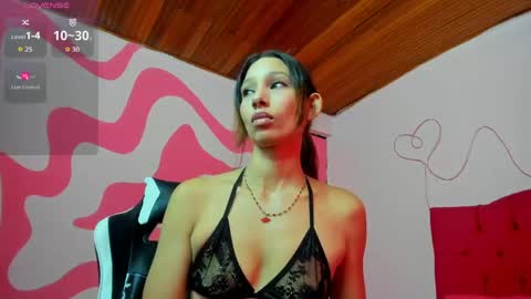 Mia Roxy online show from 04/23/26, 07:05