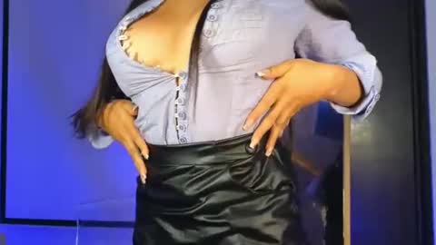 MiaHancock online show from 02/02/25, 07:41