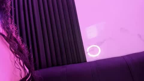 miascott5 online show from 11/29/25, 05:32