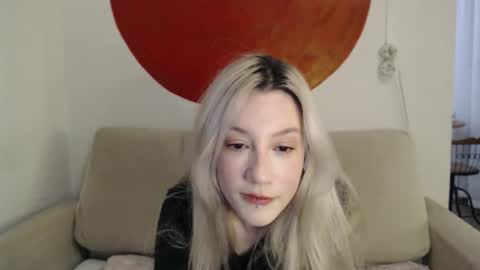 Snapshot of miashibari chatting on 10/03/25, 01:46 Mia online show from 10/03/25, 01:46