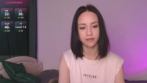 Snapshot of miasweetashoney chatting on 09/30/25, 07:35 Mia online show from 09/30/25, 07:35