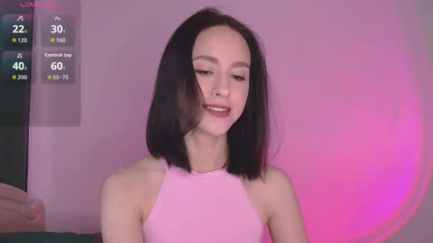 Snapshot of miasweetashoney chatting on 10/08/25, 06:22 Mia online show from 10/08/25, 06:22