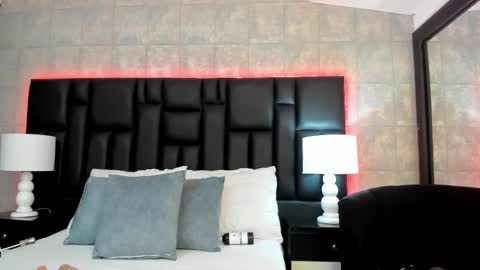 Snapshot of miasweetth chatting on 03/11/25, 11:12 Mia Sweetth online show from 03/11/25, 11:12