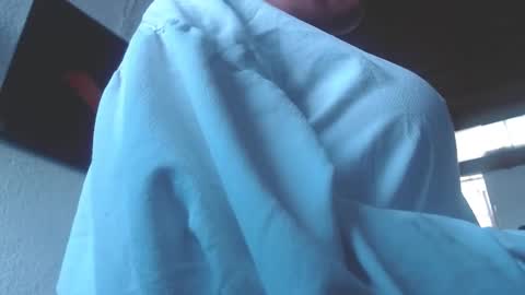 Mia online show from 01/17/25, 04:47