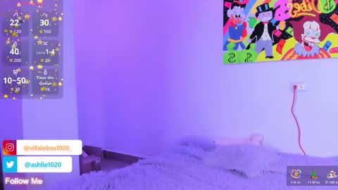 Mia Villalobos online show from 12/16/25, 10:48