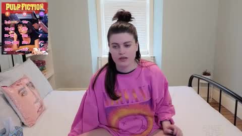 Mia  online show from 04/08/26, 10:04