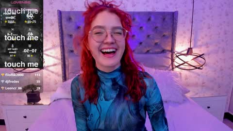 Mia winx  online show from 12/19/24, 01:50