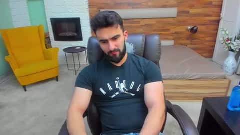 MicahLane online show from 12/19/25, 05:14