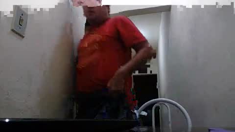 Snapshot of micarranox chatting on 01/16/25, 02:41 micarranox online show from 01/16/25, 02:41