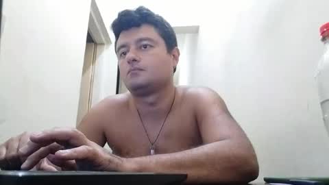 Snapshot of micarranox chatting on 03/05/25, 05:07 micarranox online show from 03/05/25, 05:07