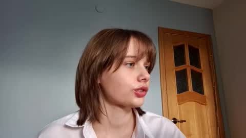 Snapshot of micasulejmanovski chatting on 10/07/25, 01:19 Luna online show from 10/07/25, 01:19