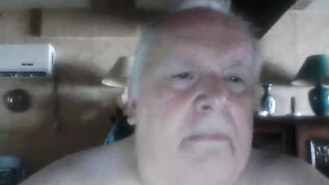 Snapshot of mich1962 chatting on 06/20/26, 11:02 mich1962 online show from 06/20/26, 11:02