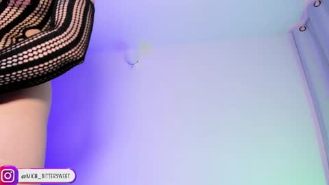 Snapshot of mich_bittersweet chatting on 02/13/25, 05:11 online show from 02/13/25, 05:11