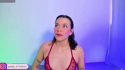 Snapshot of mich_bittersweet chatting on 03/02/25, 03:05 online show from 03/02/25, 03:05