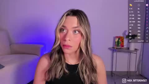 Snapshot of mich_bittersweet chatting on 11/21/25, 10:08 online show from 11/21/25, 10:08