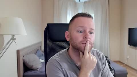 Michael Birkin online show from 09/28/25, 04:18