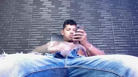 Michael Daviss online show from 01/30/25, 02:36