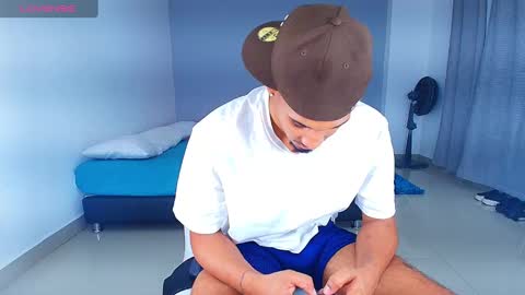 Angel online show from 01/28/25, 11:50