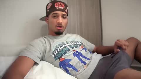 Angel online show from 03/09/25, 06:43