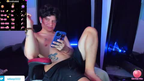 Snapshot of michael_kendall0 chatting on 12/03/24, 01:41 michael independent model  online show from 12/03/24, 01:41