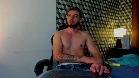 Snapshot of michael_magno chatting on 02/07/25, 11:23 Michael Stevens online show from 02/07/25, 11:23