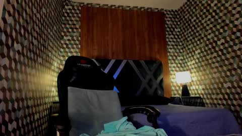 Snapshot of michael_magno chatting on 02/07/25, 05:29 Michael Stevens online show from 02/07/25, 05:29