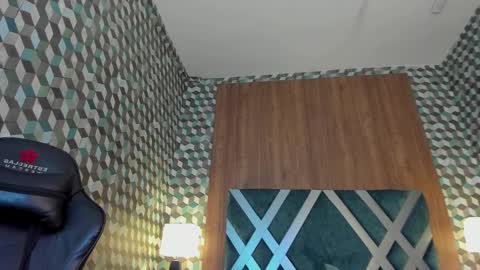 Snapshot of michael_magno chatting on 03/03/25, 06:22 Michael Stevens online show from 03/03/25, 06:22