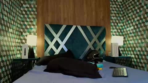 Snapshot of michael_magno chatting on 09/18/25, 11:07 Michael Stevens online show from 09/18/25, 11:07