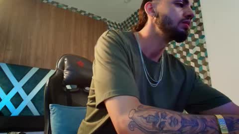 Snapshot of michael_magno chatting on 10/14/25, 11:11 Michael Stevens online show from 10/14/25, 11:11