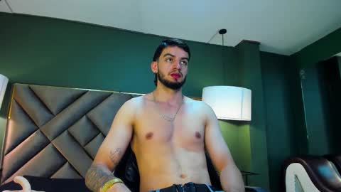 Snapshot of michael_magno chatting on 11/09/25, 09:35 Michael Stevens online show from 11/09/25, 09:35