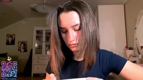 Emily online show from 12/21/25, 02:35