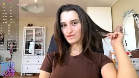 Snapshot of michael_pors chatting on 07/19/26, 02:21 Emily online show from 07/19/26, 02:21