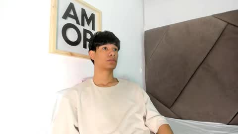 michael_vidal online show from 11/08/25, 07:56