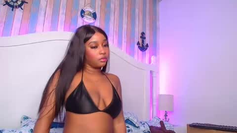 Snapshot of michaelacox chatting on 01/19/25, 12:06 Michel online show from 01/19/25, 12:06